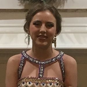 Meet your Posher, Caron